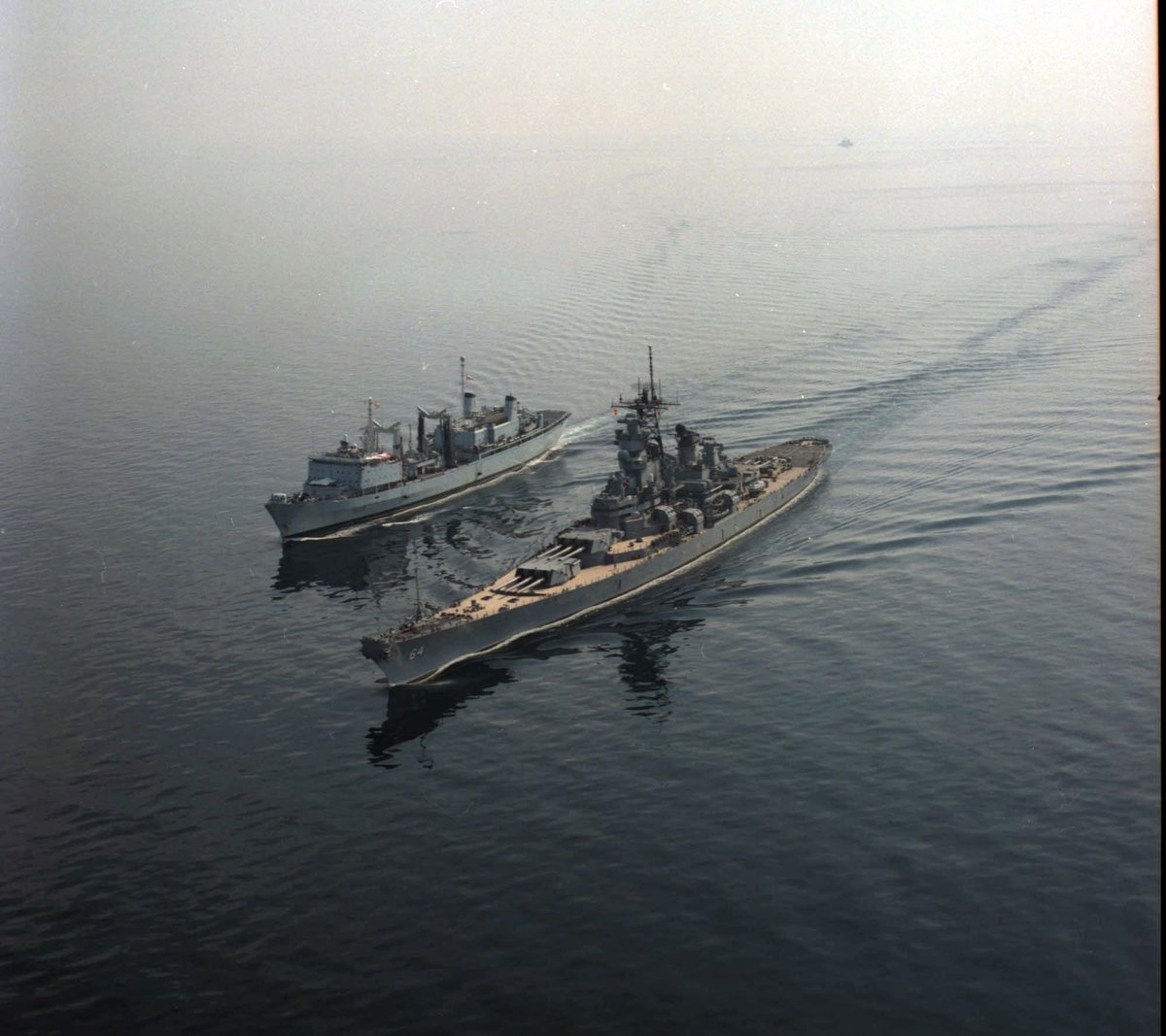 HMCS Protecteur and USS Wisconsin in the Persian Gulf, Op Friction, December 1990. (LAC e999901679-u) #RCN #History