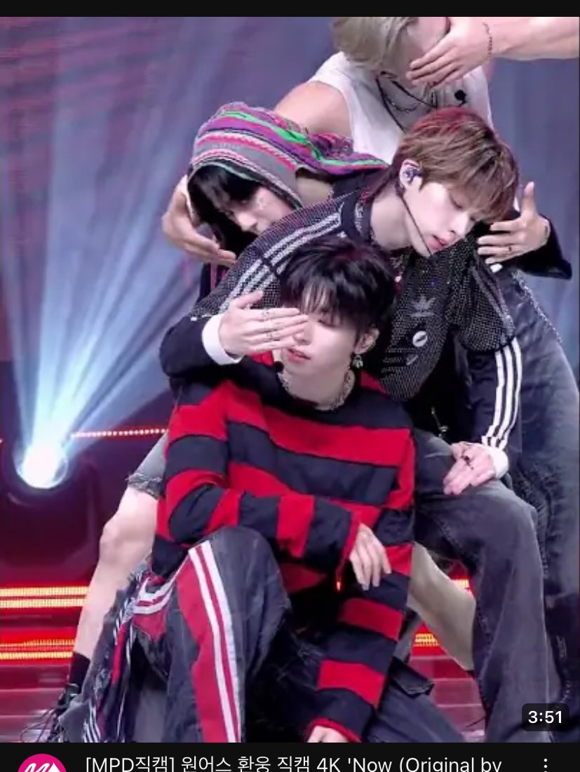 elau119's tweet photo. shall we play guess the fancam? 

#oneus https://t.co/95tu9rhLmz