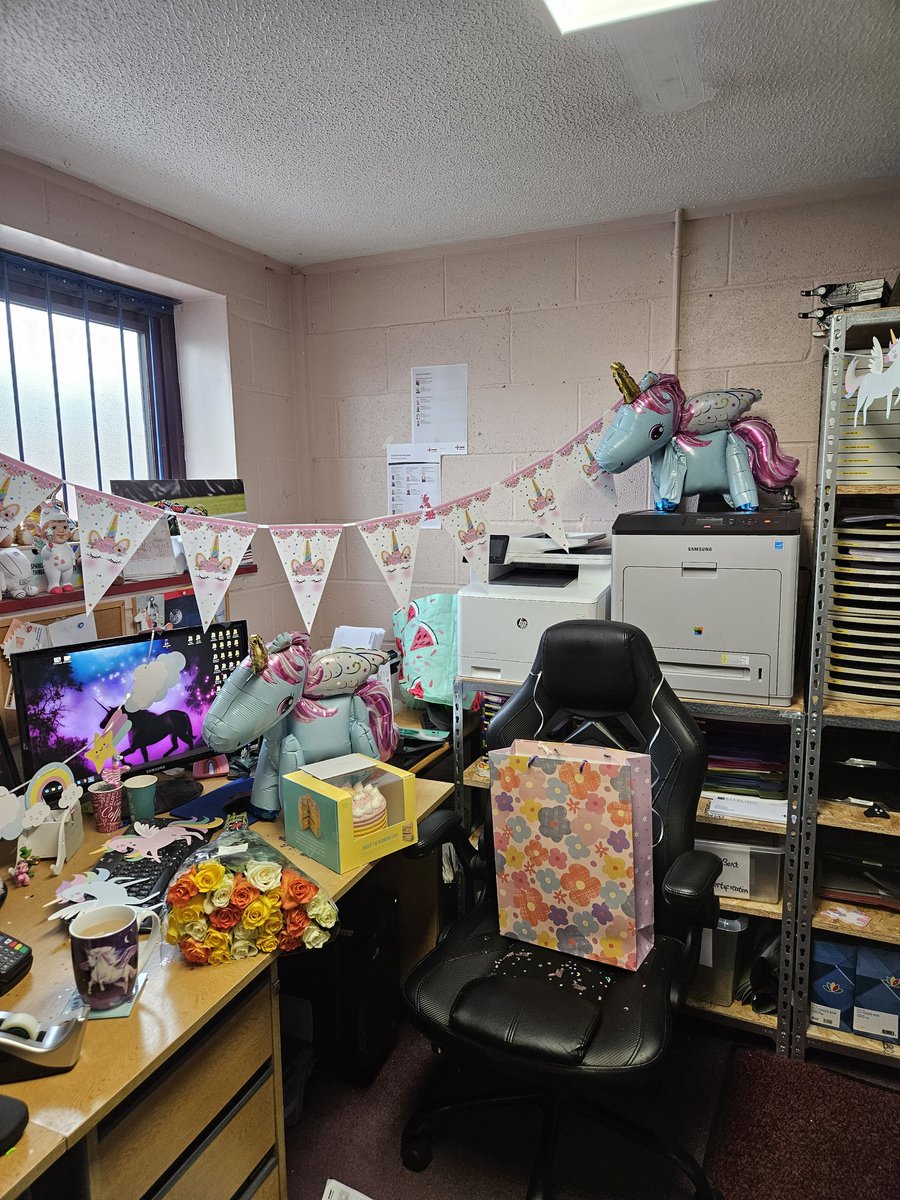 Niki Underwood (@nikiunderwoods) on Twitter photo My work family always make me feel so loved on my birthday thank you again <a href="/Sterling4Gas/">Sterling Assessments</a> <a href="/juhearn1/">Julian Hearn</a> <a href="/GaryWal46555741/">Gary Walton</a> it's been a brilliant day β€οΈ π My work family always make me feel so loved on my birthday thank you again <a href="/Sterling4Gas/">Sterling Assessments</a> <a href="/juhearn1/">Julian Hearn</a> <a href="/GaryWal46555741/">Gary Walton</a> it's been a brilliant day β€οΈ π