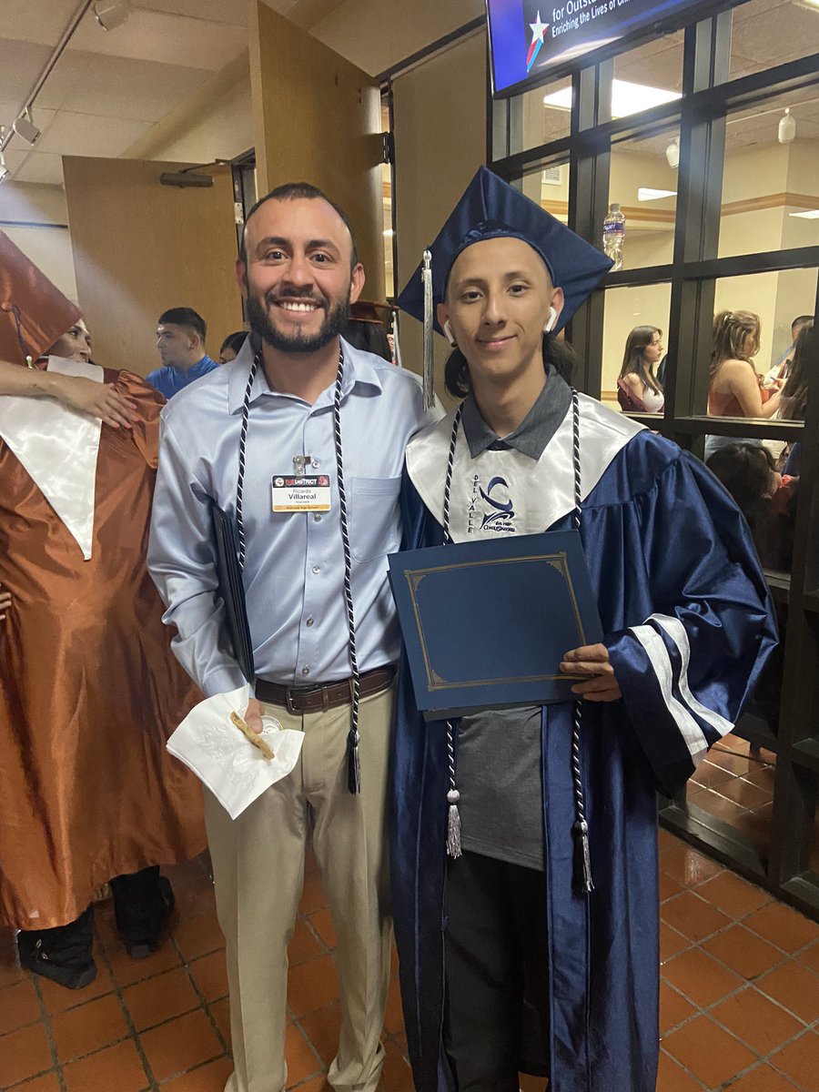 Senior farewell is always bitter sweet, didn’t get many pics /.\ but here are some of my seniors