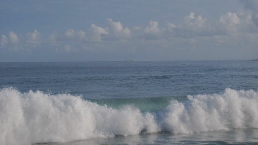 fairyprxncess's tweet photo. the sea and the moon ♡ https://t.co/6r7eV0DCsS