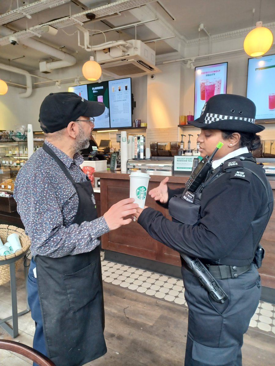 Local SNT were out on the ward today engaging with local businesses.