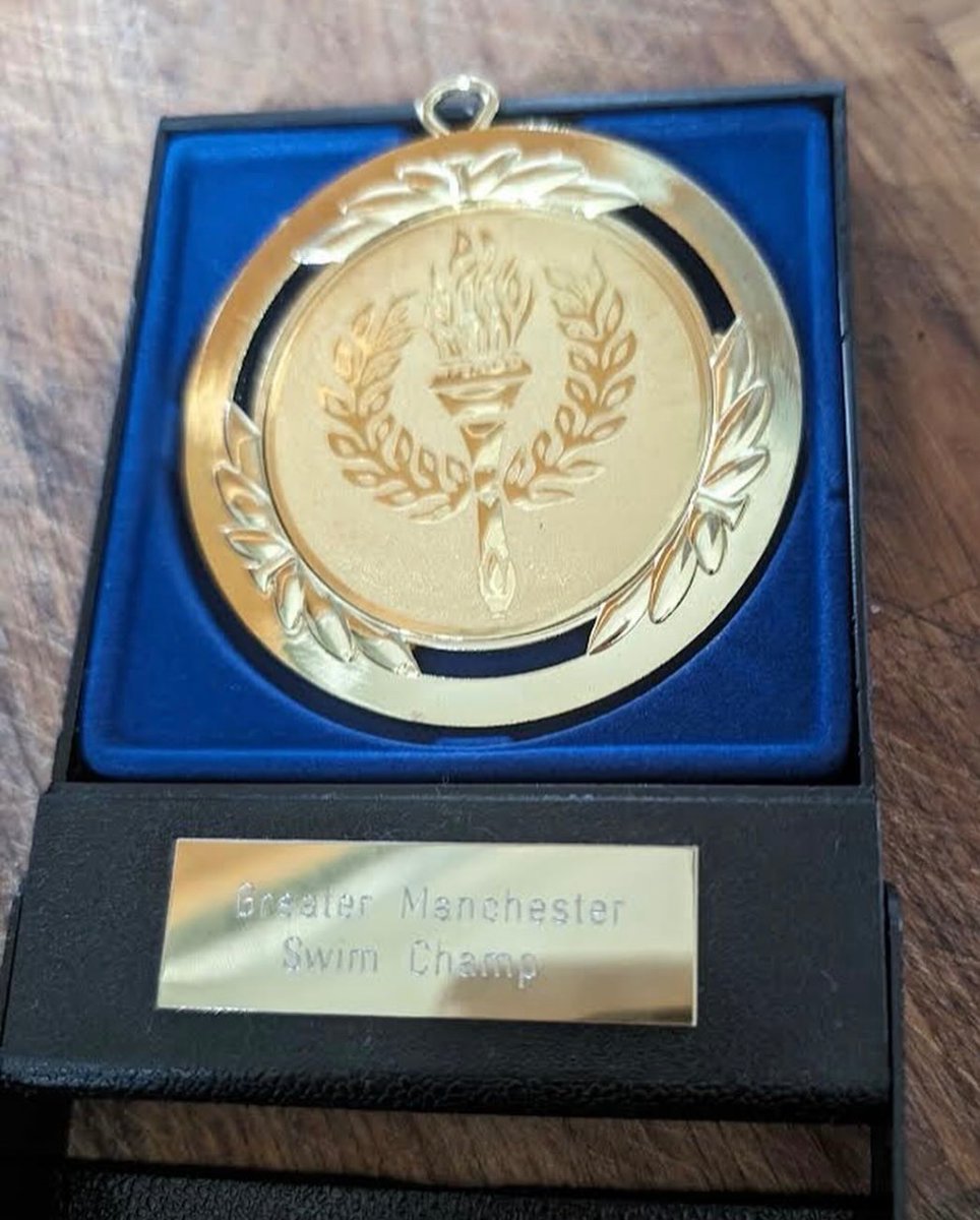 Huge congratulations to Eliza Radclyffe who was the fastest female and fastest overall in the 1 mile open water swim at the weekend in the Greater Manchester Swim at the Salford docks. A fantastic open water Personal Best too! Well done Eliza, we’re all very proud of you.