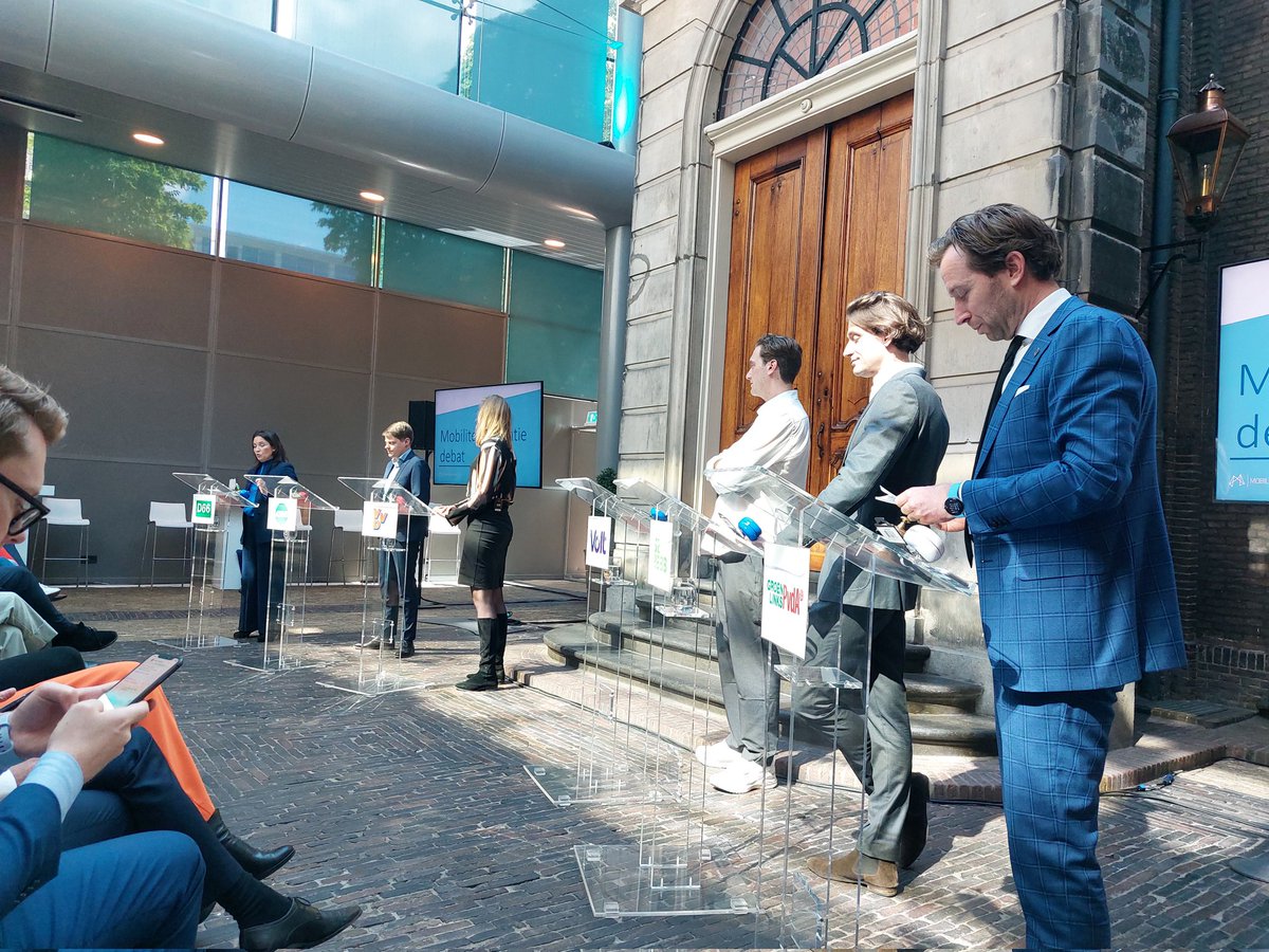 Ambitieuze pitches van de kandidaat Europarlementariërs op het debat van <a href="/Mobiel_Vooruit/">Mobiliteitsalliantie</a> Er valt wat te kiezen! #EP2024