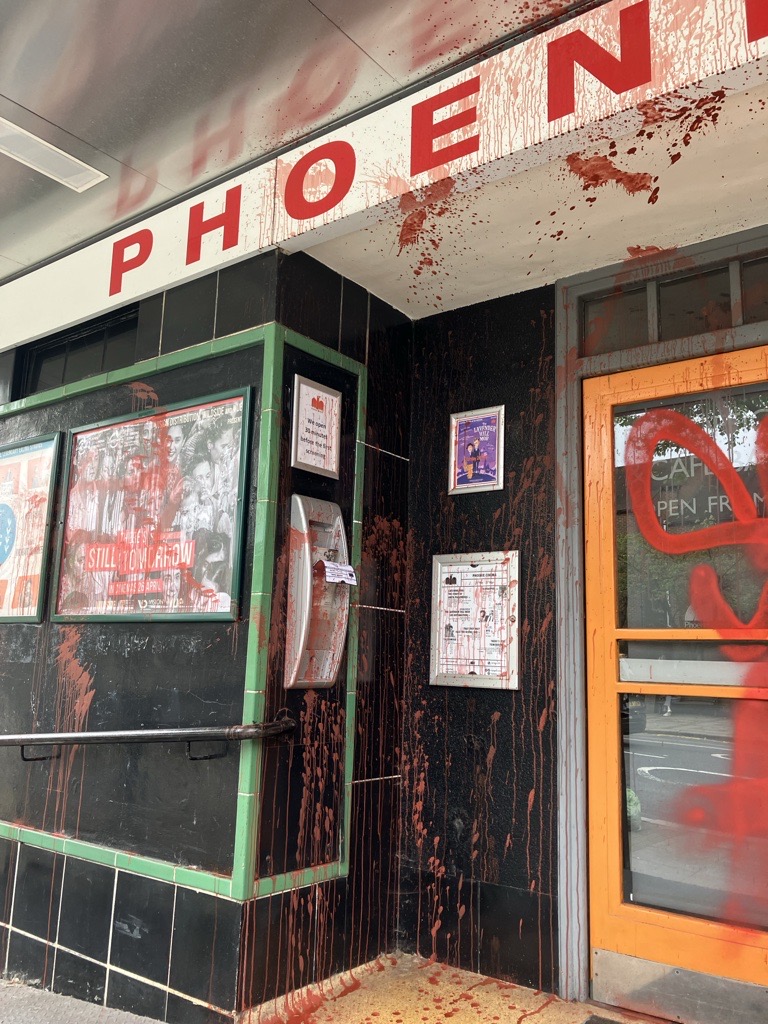 This London cinema is showing a film about the Nova festival massacre. If you can't have sympathy for the victims of that atrocity, what are you? Yet the cinema was vandalised by pro-Hamas activists. thejc.com/community/lond…