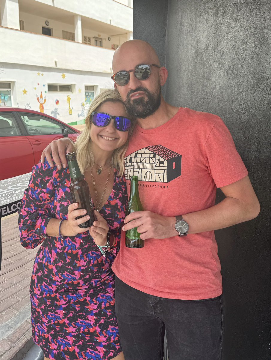 Tras un retraso de 2 horas, encerrada en un vuelo de <a href="/Fly_Norwegian/">Norwegian</a> llegamos a Almeria!!!! Lets start SECIP2024 <a href="/GRSECIP/">GT Respiratorio SECIP</a> <a href="/lasecip/">SECIP</a> <a href="/dr_jpablo/">Juan Pablo García Iñiguez⚕</a>