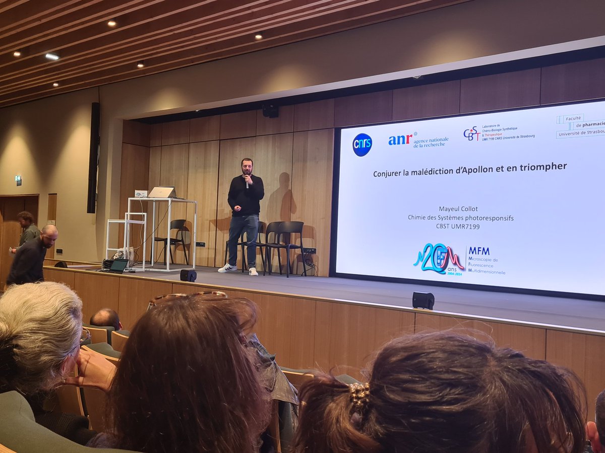 imag_ic's tweet photo. @biot_christophe @RTMFM1 #ApiPhot d'une #malédiction d' #Appollon à la #Photoconversion
#Photoactivation
@Mayeul_Collot nous présente un impressionnant catalogue !
#20ansRTmfm @RTMFM1 https://t.co/Irom53VMYX