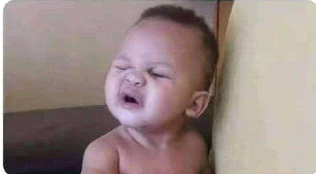 indyarya_mbi's tweet photo. Aho iwanyu urubaho rwa avoka ni ingahe raaa???🤣🤣🤣
Ninde muntu wavumbura umutweep wimuhanga ugye kwincwa na depression 😞😞😞 kubera kubura #bursar yo kwiga muri #UR .... 

Note: babiri bambere barahambwa 2k kuri buri umwe 🙏 https://t.co/a20yl5oSWZ