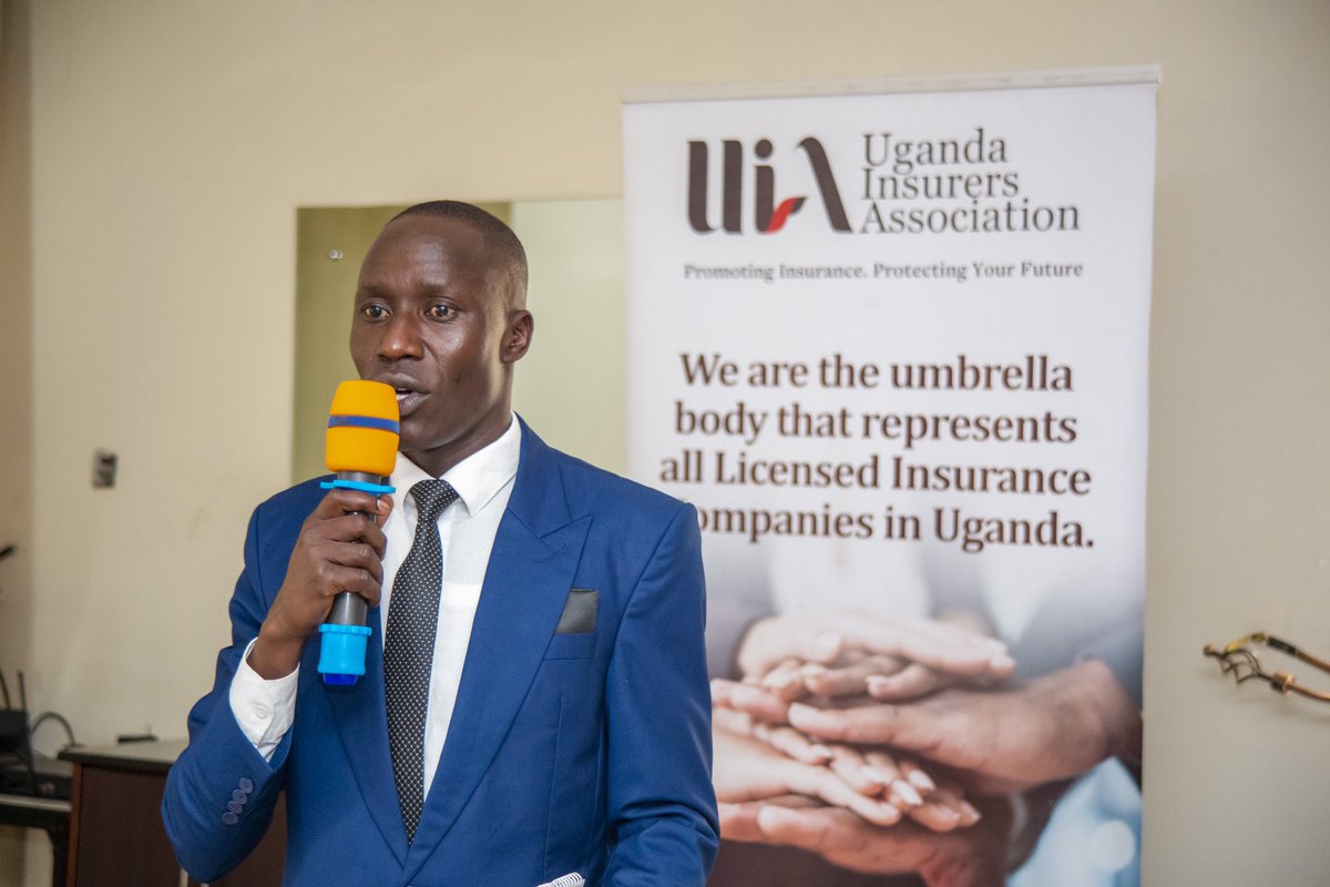 The_UIA's tweet photo. UIA Non-Life Technical Asssistant - Gilbert Emojong addressing participants at the Northern Region Traffic Police Engagement on Motor Third Party at Boma Hotel Gulu.
He updated them on UIA's membership & on-going efforts to demystify insurance to the public.
#MTPWorkshop https://t.co/PHV2oUiSol