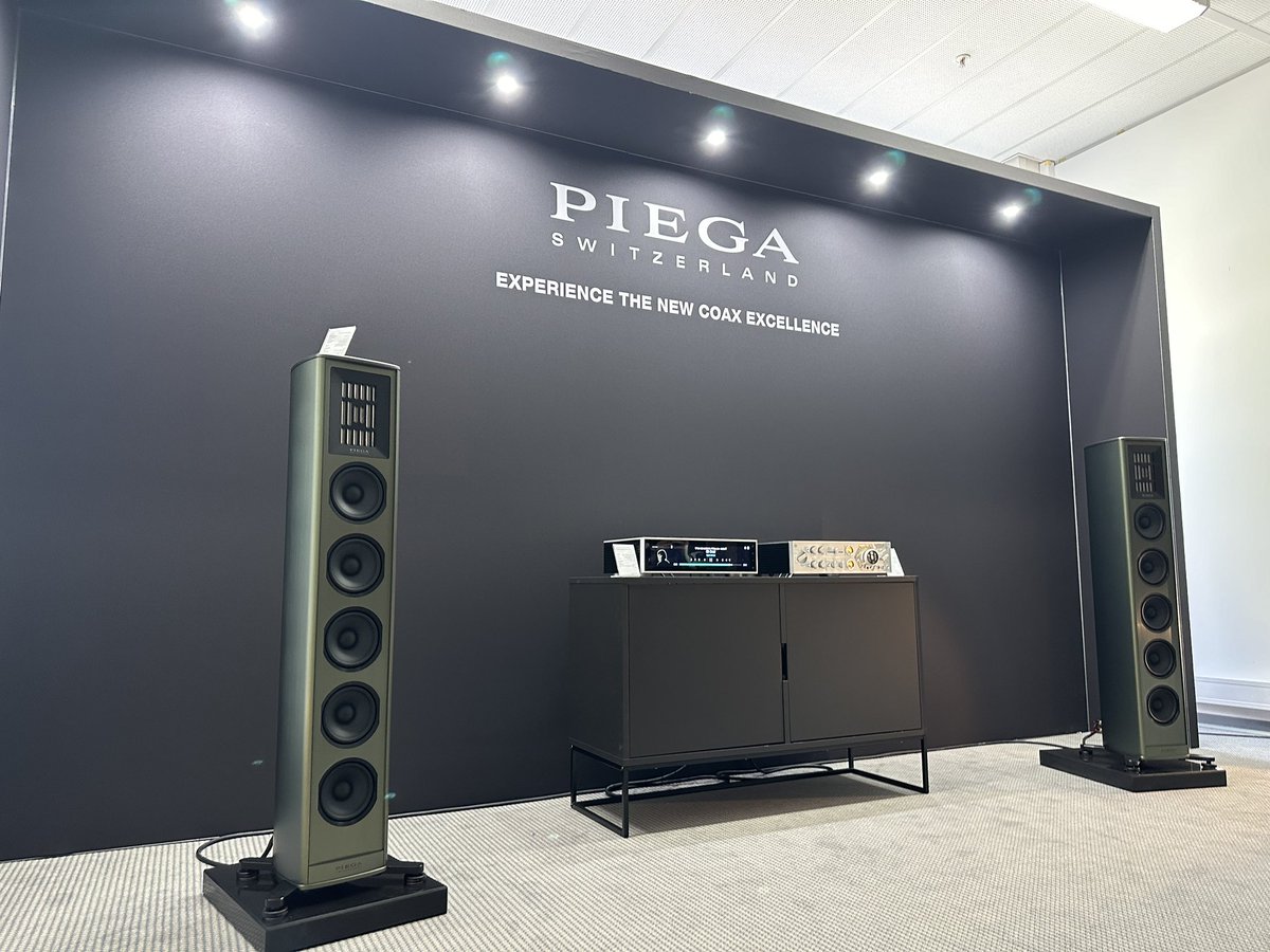 onandon202306's tweet image. まだまだ写真があります。

ミュンヘンハイエンドレポート

日本でも人気のPIEGA。様々なカラーの仕様が並んでいました。

これはカッコいいっっ！！こういうスピーカーが似合う部屋を作りたい😆😆😆
#TRIODE 
#HIGHEND2024
#HIGHEND
#highendmünchen
#münchen2024