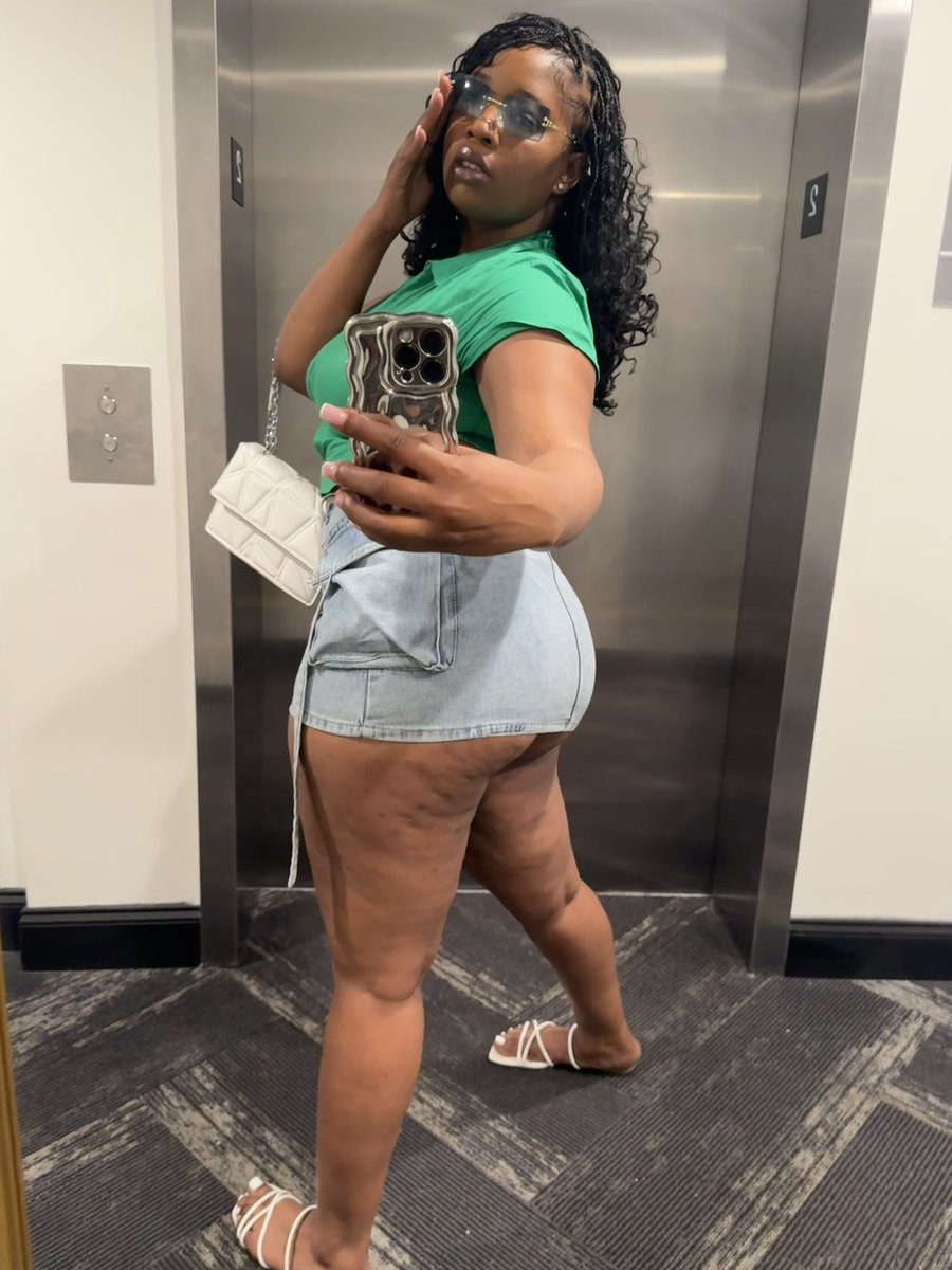 Dayshaa_Mackk's tweet photo. Oh nun, just updating my twitter 😍😭 https://t.co/VScjMPK0GJ