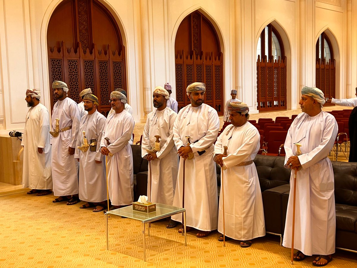 oca_aldk's tweet photo. تحت رعاية
 سعادة الشيخ عبدالله بن الوليد  الهنائي عضو مجلس الشورى ممثل ولاية بهلاء احتفلت #الجمعية_العمانية_للسرطان_الداخلية بجامع السلطان قابوس بنزوى تدشين الأجهزة الطبية الدمى للكشف المبكر عن سرطان الثدي وبدعم من الشركة العمانية لنقل الكهرباء . https://t.co/u402c3QSr5
