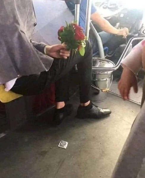 se te cayo el anillo