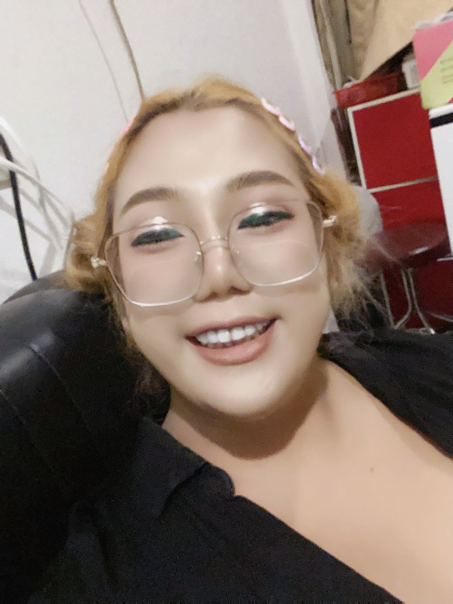 transgender 🤫 tweet media