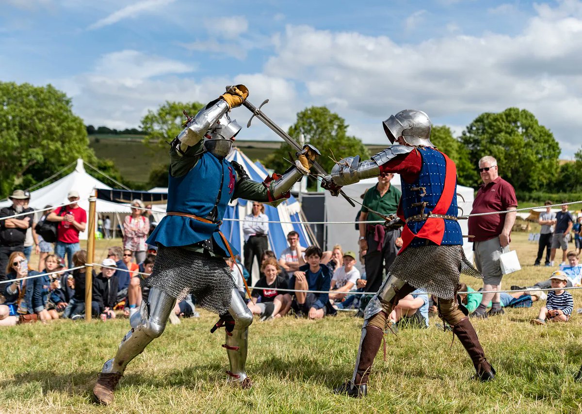 The Chalke Valley History Festival (@ChalkeFestival) returns this June and it looks awesome! Want to know what's in store at this year's festival? Well we have all the info here. insidehistory.substack.com/p/the-chalke-h…