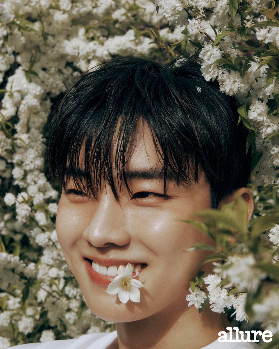 jcmsource's tweet photo. ALLURE KOREA #큐 https://t.co/5MpvuZeuVO
