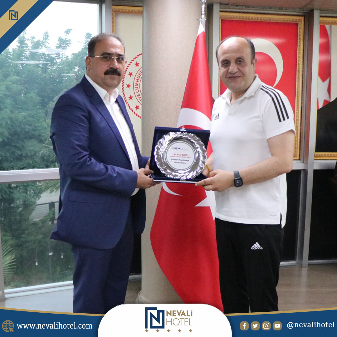 Nevali Hotel Yönetimi olarak  Şanlıurfa Gençlik ve Spor İl Müdürü. Sn. Halil Eren’i ziyaretinde bulunduk. Nazik misafir perverliklerinden dolayi teşekkür ederiz.

#nevalihotel #Sanliurfa #gençlikvesporbakanlığı #sanliurfa #NevaliHotel #nevalihotelsanliurfa #nevali #ziyaret