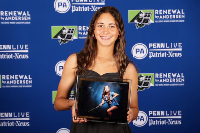 LDAthletics's tweet photo. Congratulations to our 3 senior student athletes who were honored at the PennLive Awards last night!
Connor Roth- Boys Volleyball POY
Katie Strawser- Field Hockey POY
Cadyn Eismann- Girls Lacrosse POY https://t.co/mo3wwV1qqg