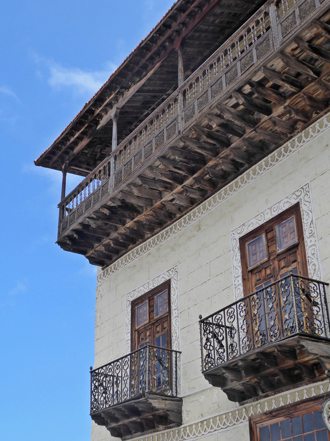 fotocompacta's tweet photo. Patrimonio colonial #orotava #tenerife #playa #nature #landescape #architecture #PintoFotografia #foto #Lugares #picture #photography #Canarias #CanaryIslands https://t.co/fAAtDddjjj