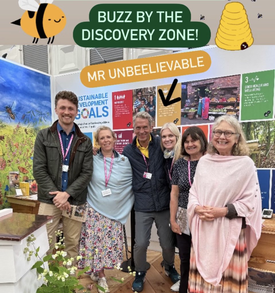 Visit @BeesForDev charity at @The_RHS #chelseaflowershow London in the Discovery Zone. Her Majesty Queen Camilla @RoyalFamily has been President for years. 👸🏼🐝🥰 BfD lift people out of poverty through beekeeping. #rhschelsea #chelseainbloom