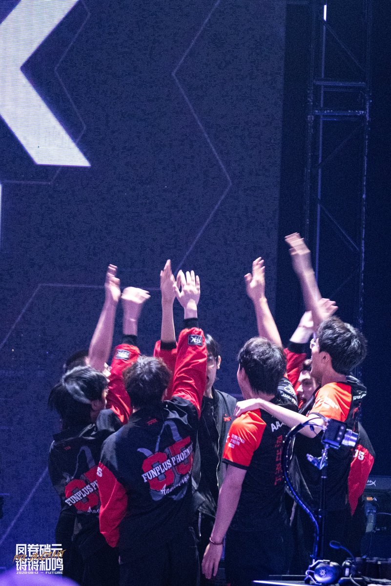 FPX_Esports's tweet photo. First win on the stage of international matchup! And now let's go win more!! https://t.co/i7a0vXElTj