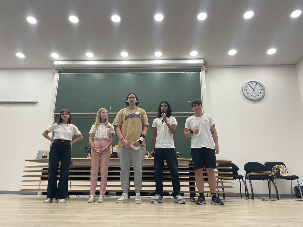 Heureux d’avoir participé avec nos partenaires d’<a href="/edfcorse/">EDF en Corse</a> avec <a href="/SantunioneSerge/">Santunione Serge</a> <a href="/JeanMiBisgam/">JM Bisgambiglia</a> et <a href="/accorse/">Académie de Corse</a> au Jury de la finale <a href="/CorsicaEpa/">EPA CORSICA</a> 
Bravo aux Jeunes et aux équipes de <a href="/cindymontoya/">Cindy</a> et de sa presidente Marie Moreschi