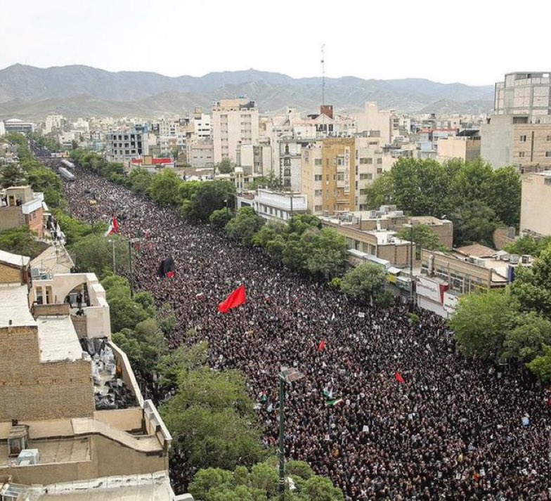 🚨🇮🇷 2 MILLION Iranians took part in the funeral of President Raisi in Mashhad. Why is the western mainstream media HIDING THIS?