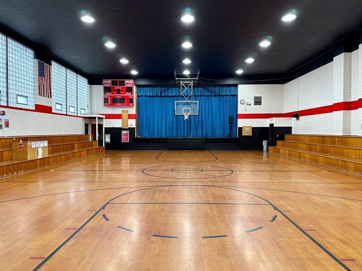 It’s #ThrowbackThursday. The Elementary Gym is getting some extra attention this summer. • Remove Bleacher = 715 sq. ft. of Extra Court Space • Refinished Floor • Climbing Wall (South Wall) These are the original, 1950 blueprints for the Elementary Gym addition. 🧵1/4