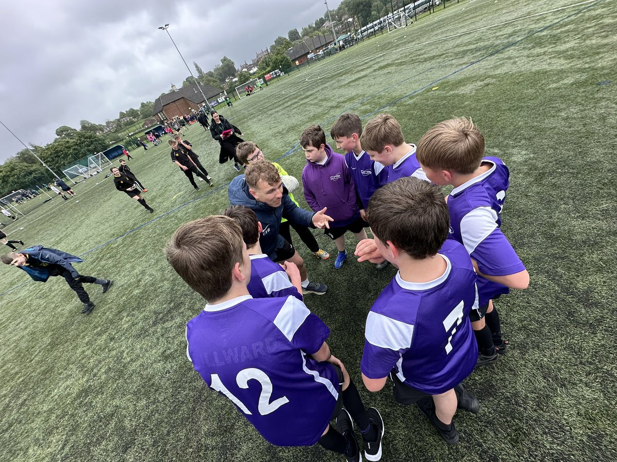 CHS PE Dept tweet media