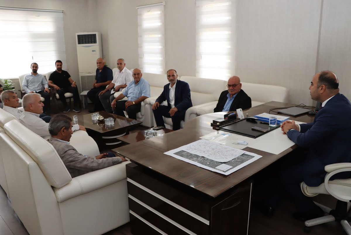 Mirdesililer Sosyal ve Yardımlaşma Derneği Başakanlığı ve Yönetimdeki akrabalarla derneğimizi temsilen Karakoprü Belediye Başkanı Sn.Nihat Çitfçi yi yeni dönem de memleket için hayırlı işler temennisinde bulunup başarılar diledik.