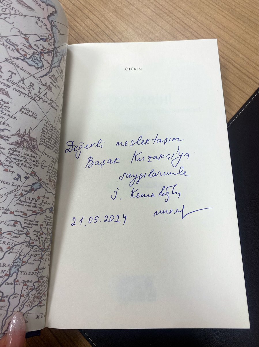Kıymetli hocam Prof. Dr. İlyas Kemaloğlu (@ilyaskemaloglu ) Tatar tarihinin meseleleri hususunda mihenk taşı gibi bir eser kaleme aldı. Bu eserin içerisinde tarihsel bir kronoloji ile İdil Bulgarları, Moğollar, Altın Orda ve Hanlıklar yer alıyor. Okuyucusu ve fayda sağlayanı bol