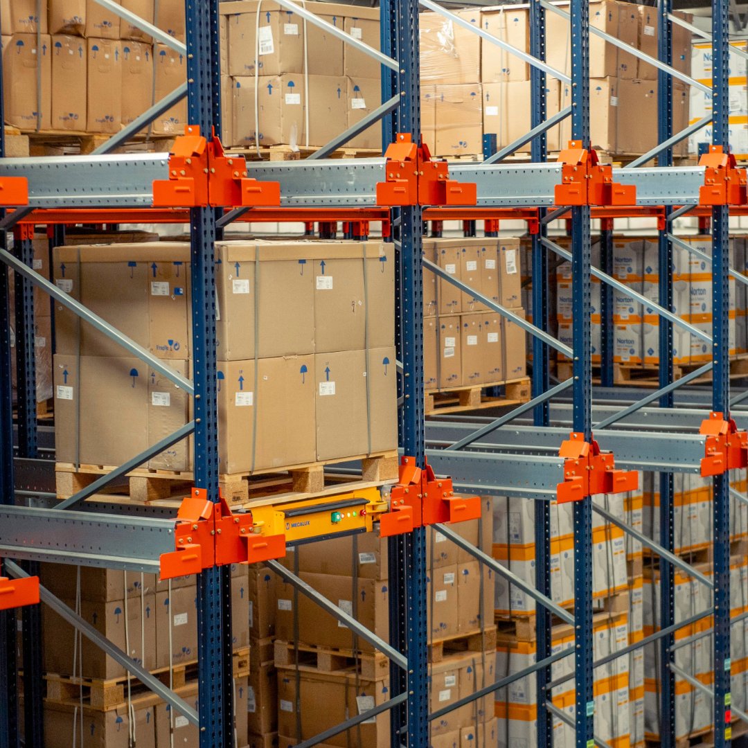 Lecico Bathrooms have invested in a state-of-the-art high-density racking (HDR) system to significantly improve stock management and customer service levels.

The new HRD system has automated robot shuttles to put away and retrieve bulk palletised products.