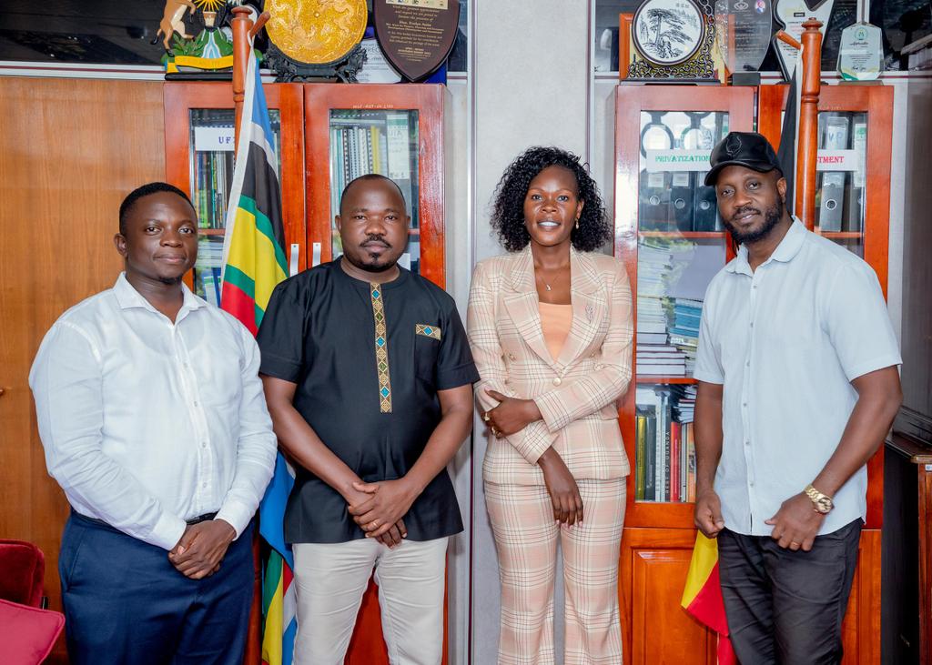 Thank you @BebeCoolUG,for bringing CEO of Ugandan Fintech @Ensibuuko @Ensibuuko_Ug, which provides affordable loans to smallholder farmers. I’m very impressed with the progress of their project in West Nile (Yumbe). Government is committed to collaborations with local innovators.
