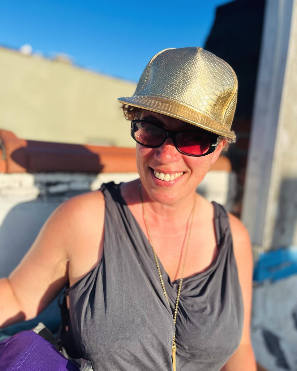 And.... we're back! thanks to @HeidiReinberg 
What up good people?