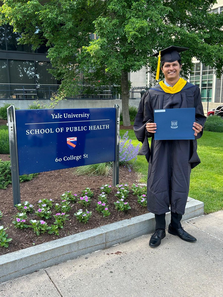 As teachers, our happiness is to see our students reaching new heights in careers. Happy to see our former intern with Dhiraj Bhatia, Zeaan Pithawala @zeaan_pithawala graduating with Masters degree from Yale @Yale . All the wings and energy to you Zeaan for your next destination.