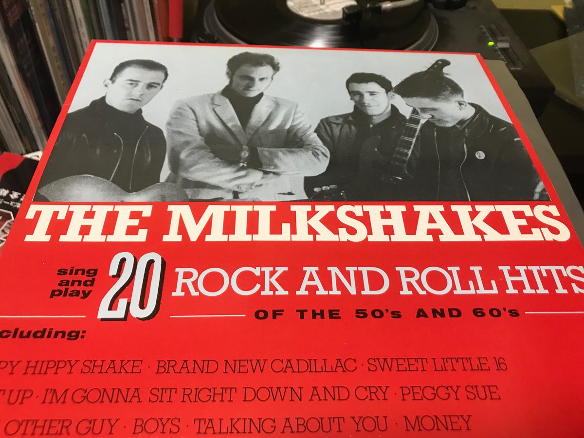 hedorocknroll's tweet photo. 一昨日のBackbeat Band聴いたせいかな❓ワイルドでガレージなR&Rクラシックが聴きたくなって😅
やっぱビリーチャイルディッシュ最高だな✨
#TheMilkshakes #20RockAndRollHitsOfThe50sAnd60s #BillyChildish https://t.co/El3WfPRjE9
