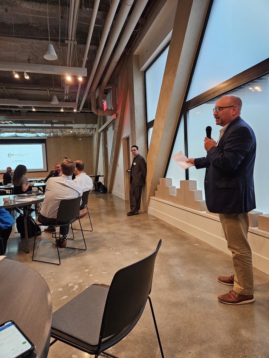 Today, <a href="/CCM_ForCT/">CCM-CT</a> partnered with the <a href="/CTGreenBank/">CT Green Bank</a> on a Greening School Buses and Municipal Facilitites workshop. We had a great turnout where local leaders came together to discuss financing opportunities for implementing green solutions in municipalities.