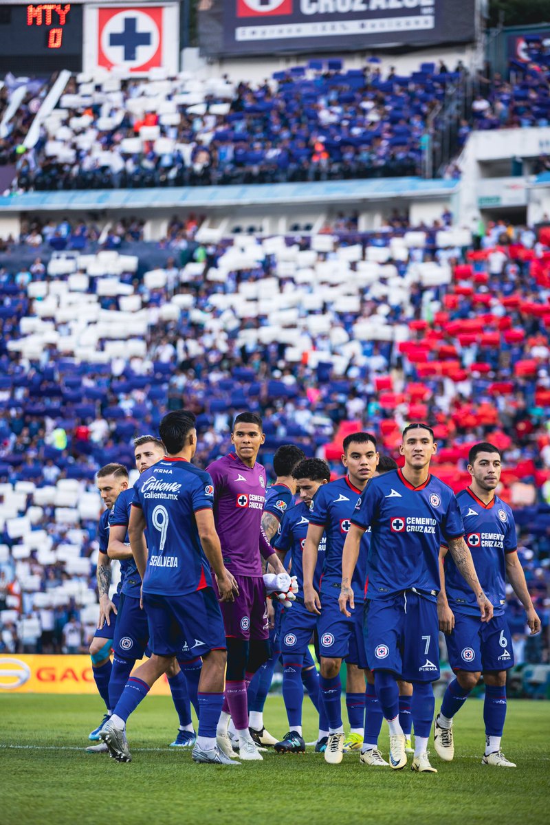 CruzAzul's tweet photo. VAMOS TODOS JUNTOS 💙 https://t.co/vLaW8SSAoZ