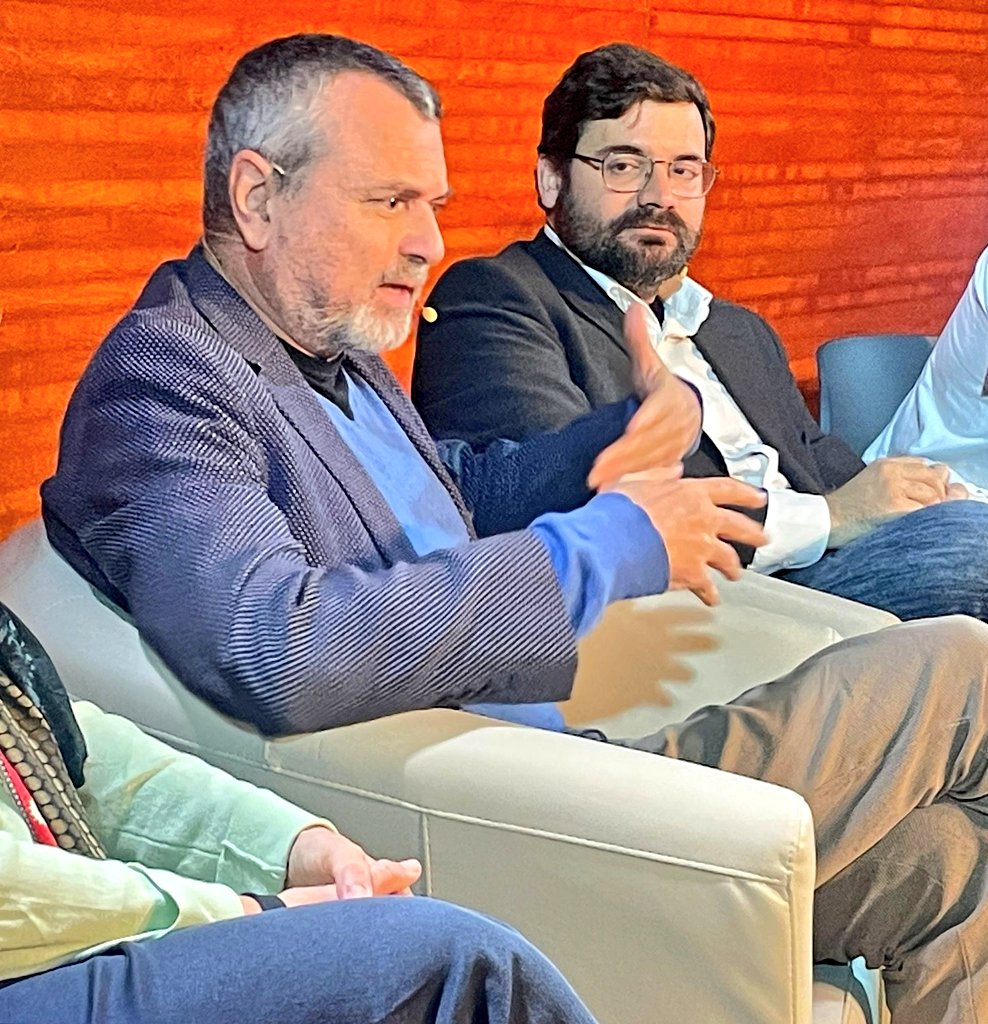 Carme Fenoll tweet media