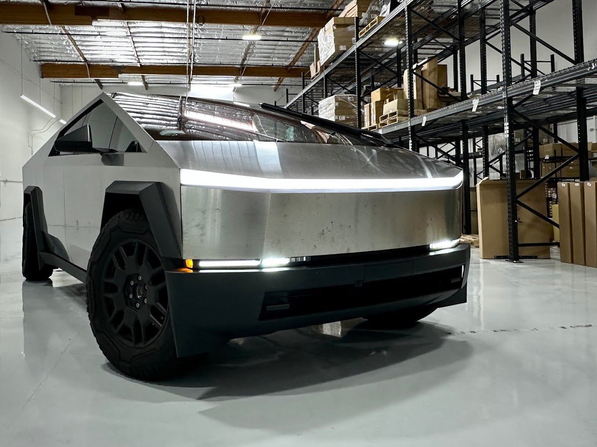 TeslaOwnersEBay's tweet photo. 🚨 Sat June 1, 9-11am at @Teslarati … food/coffee, raffles, product demo from 3D Maxpider, special offers &amp; more!!! 

Come on through!! 4771 Arroyo Vista Suite D Livermore Ca 94551

Get some swag for your Tesla!!!!!!! https://t.co/MqH3yRkeuQ