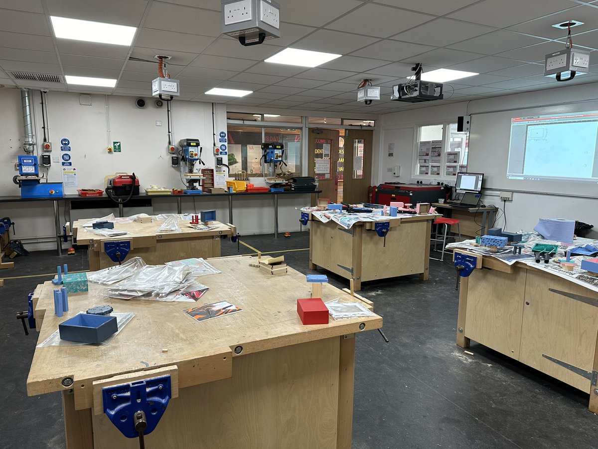 4 groups of year 10s, off timetable for a day each, across this week to complete their final practical task before they start their NEA after half term. It’s always an exhausting day but so lovely to see the final results. Some great results and some very proud students!