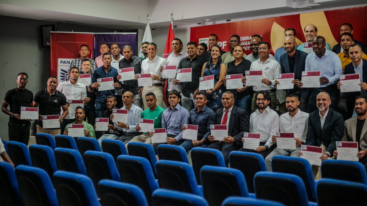 Una estructura educativa Integral, solida, confiable y sostenible en el tiempo a nivel de federación, traerá consigo un gran impacto en el desarrollo futbolístico de nuestro país 🇵🇦.

" No nacemos sabiendo jugar al fútbol, hay que enseñarlo “ 

#EstructuraEducativaFPF #LicenciaC