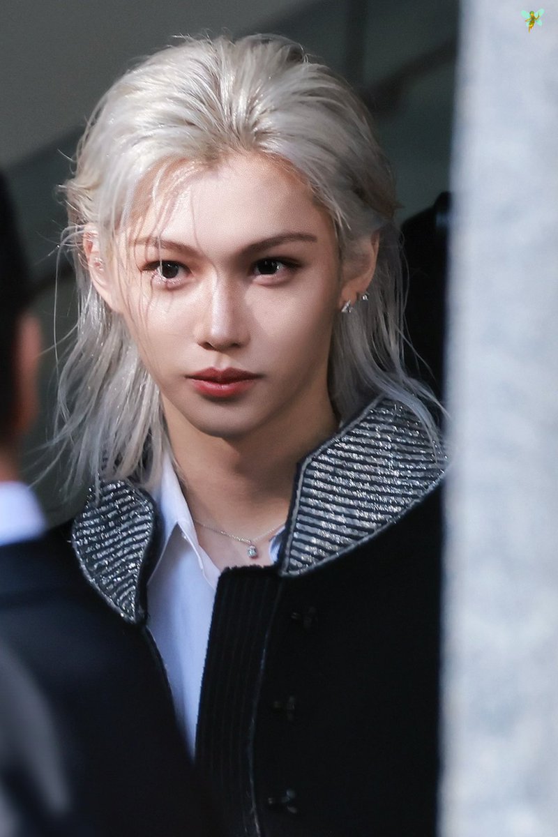 G(。ì _ í。)G (@04_gw_04) on Twitter photo HQ | 2025 louis vuitton cruise show-Felix
FELIX LOUIS VUITTON CRUISE
#felix #필릭스
#FELIXxLouisVuitton #LVCRUISE25
<a href="/LouisVuitton/">Louis Vuitton</a> <a href="/Stray_Kids/">Stray Kids</a> HQ | 2025 louis vuitton cruise show-Felix
FELIX LOUIS VUITTON CRUISE
#felix #필릭스
#FELIXxLouisVuitton #LVCRUISE25
<a href="/LouisVuitton/">Louis Vuitton</a> <a href="/Stray_Kids/">Stray Kids</a>