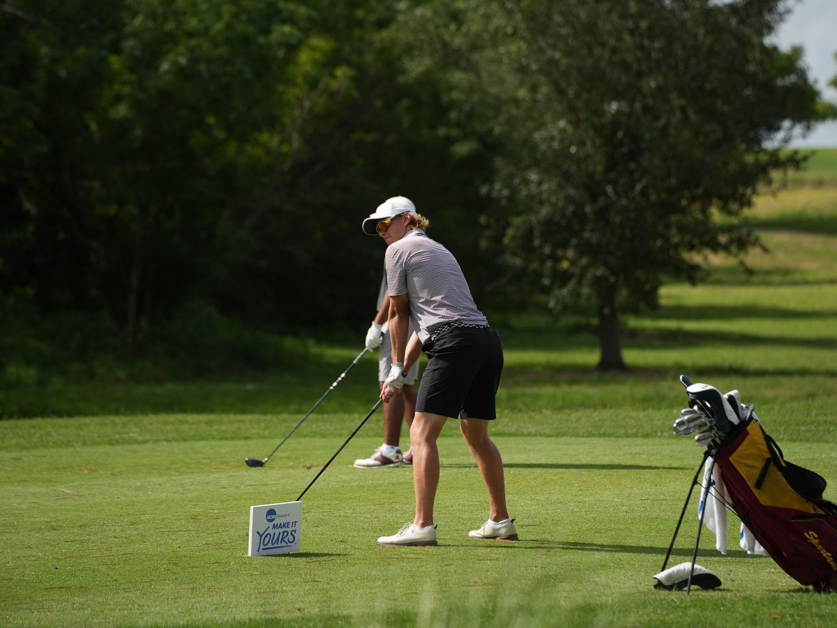 The boys are playing some golf ⛳️ Round three is underway 🏌️ 📊: results.golfstat.com/public/leaderb… #D2festival x #TalonsUp