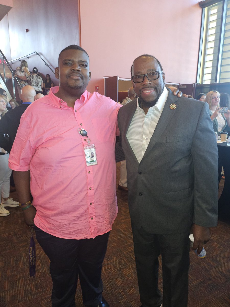 DadsBeOnDuty (@dadsbeonduty) on Twitter photo Honored to be recognized as a Mentor and Family & Community Engagement Volunteer
<a href="/CreekMagnet/">Coconut Creek High</a> and Ramblewood Middle School <a href="/raiderprincipal/">RMSprincipal</a> <a href="/RMSnationap/">Raider Nation #1</a> <a href="/DrNicoleNearor/">Dr. Nicole Nearor</a>
<a href="/browardschools/">Broward Schools</a> #BCPSCIA
<a href="/5000RoleBCPS/">5000RoleModelsBCPS</a> <a href="/HowardHepburn/">Howard Hepburn</a> @BCPSCOS <a href="/ABurgessEdu/">Antonio Burgess,Ed.S</a> <a href="/CoconutCreekGov/">Coconut Creek</a> Honored to be recognized as a Mentor and Family & Community Engagement Volunteer
<a href="/CreekMagnet/">Coconut Creek High</a> and Ramblewood Middle School <a href="/raiderprincipal/">RMSprincipal</a> <a href="/RMSnationap/">Raider Nation #1</a> <a href="/DrNicoleNearor/">Dr. Nicole Nearor</a>
<a href="/browardschools/">Broward Schools</a> #BCPSCIA
<a href="/5000RoleBCPS/">5000RoleModelsBCPS</a> <a href="/HowardHepburn/">Howard Hepburn</a> @BCPSCOS <a href="/ABurgessEdu/">Antonio Burgess,Ed.S</a> <a href="/CoconutCreekGov/">Coconut Creek</a>