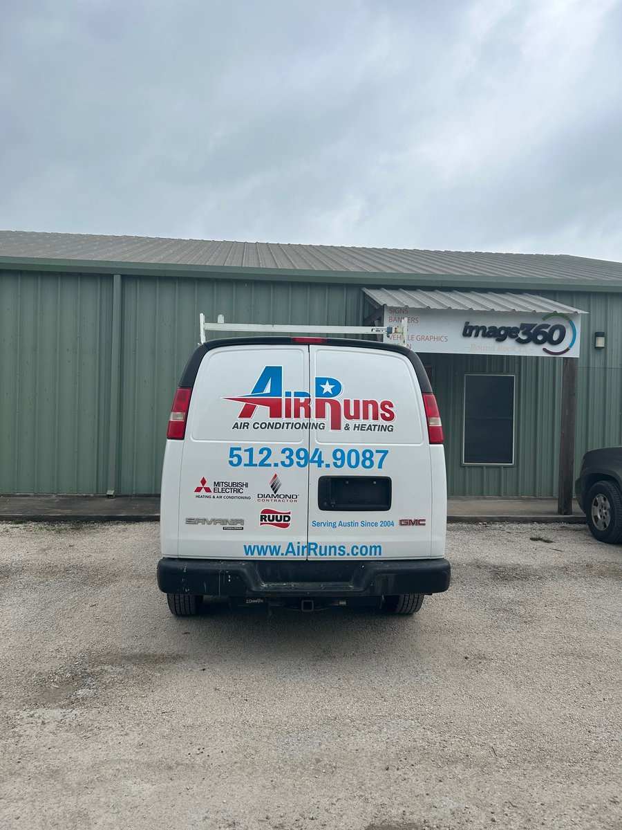 i360RoundRockTX's tweet photo. Add branded messaging to your whole fleet of vehicles and make sure that attention is held with an outstanding design from Image360 - Round Rock, TX!

https://t.co/0owRaZIMXp

#vehiclewraps #austin #northaustin #georgetowntx #cedarparktx #leandertx #kileen #templetx https://t.co/lIexTbPiNO