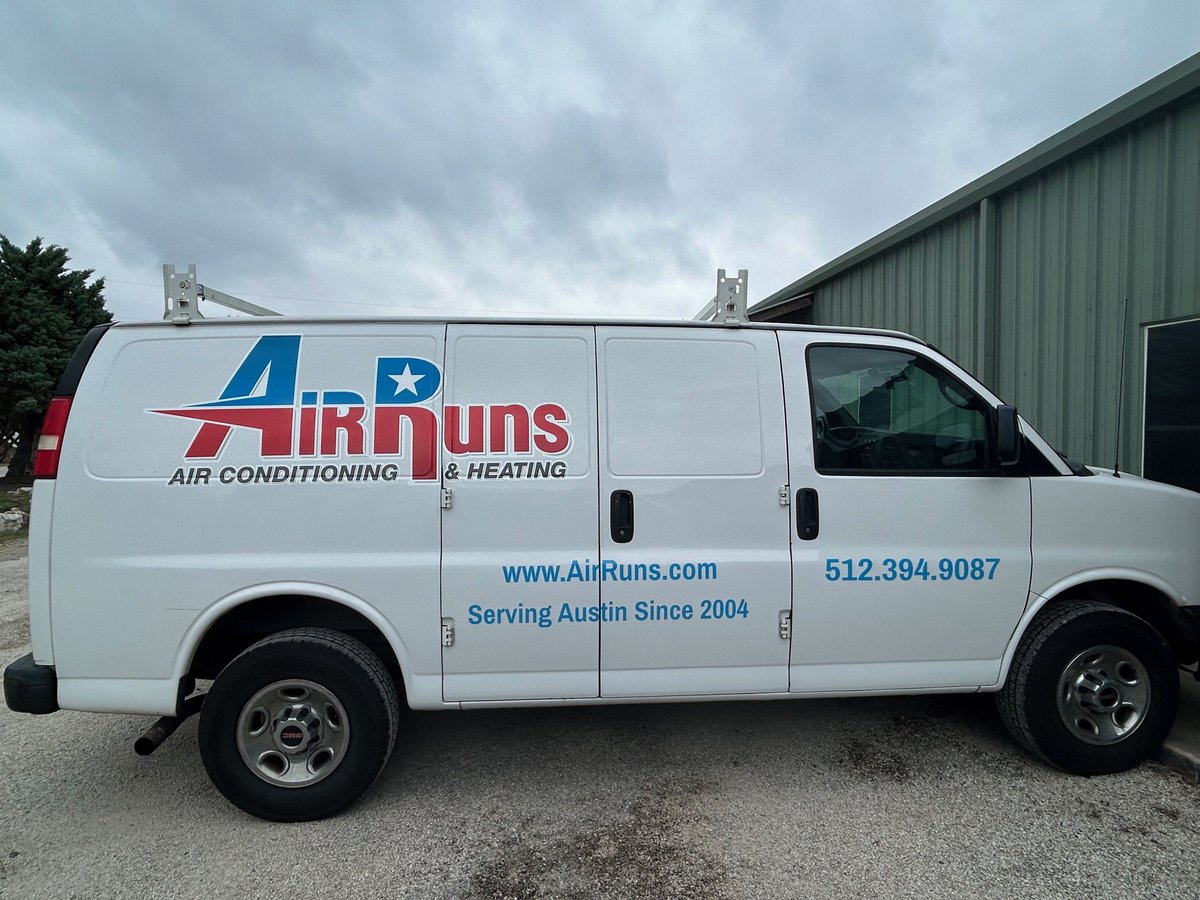 i360RoundRockTX's tweet photo. Add branded messaging to your whole fleet of vehicles and make sure that attention is held with an outstanding design from Image360 - Round Rock, TX!

https://t.co/0owRaZIMXp

#vehiclewraps #austin #northaustin #georgetowntx #cedarparktx #leandertx #kileen #templetx https://t.co/lIexTbPiNO