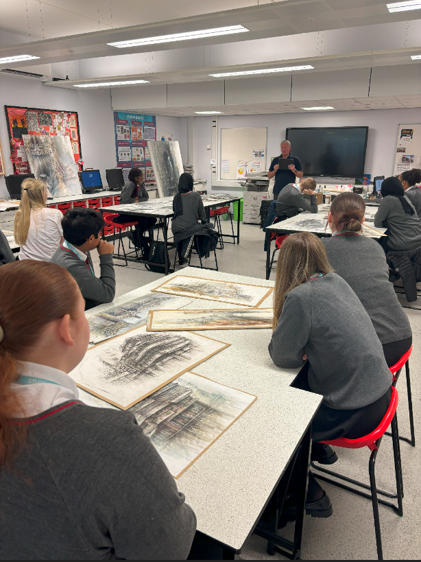 gorse_ruth's tweet image. 📢A big #thankyou to @Ianmurphyartist for his workshop today with Year 10 aspiring artists! Students enjoyed creating their own architectural inspired pieces exploring texture and mark making. #markmaking #texture #artisticexpression