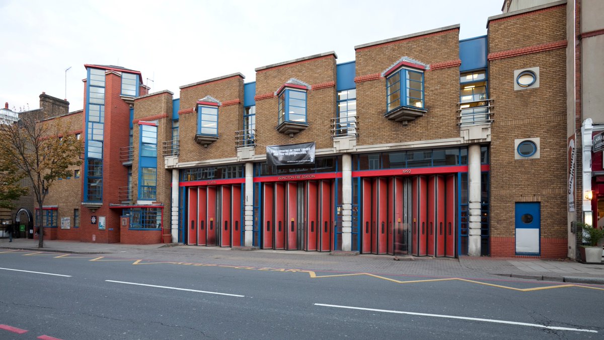 This Sunday @LFBIslington will be hosting a Soup and Swab event in support of @acltcharity Come a long and get tested to see if you could be a bone marrow donor. Islington Fire Station's doors will be open from 12-3, so don't miss your chance to help save a life!