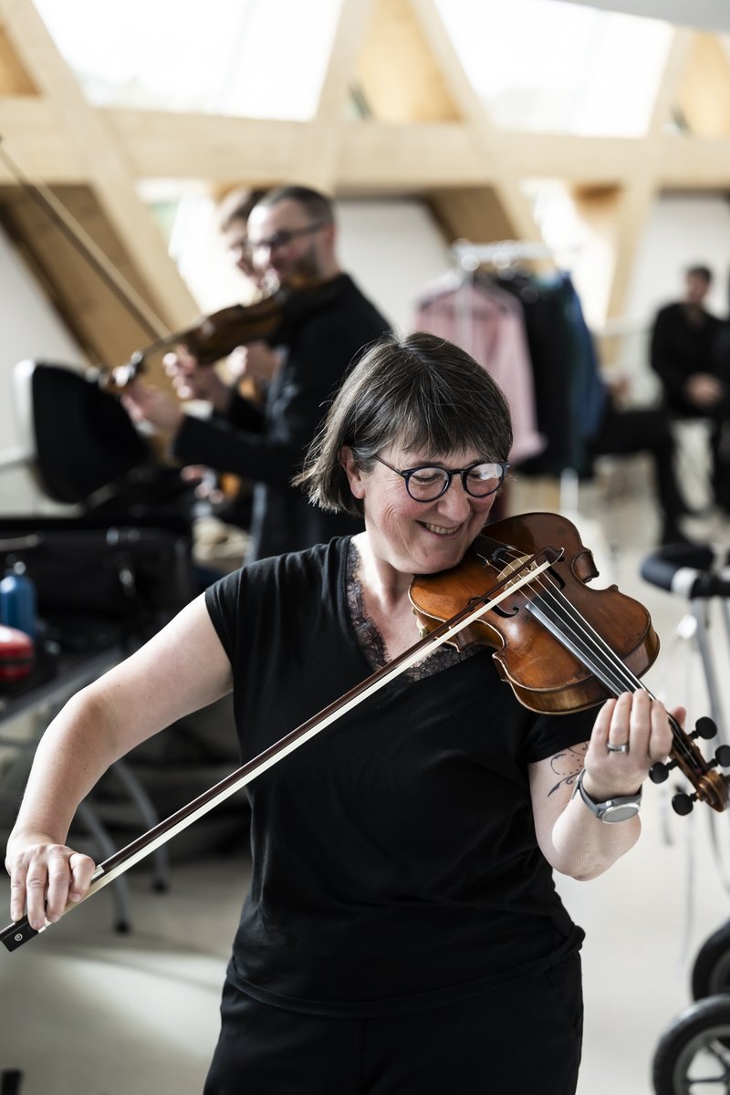 Insula orchestra tweet media